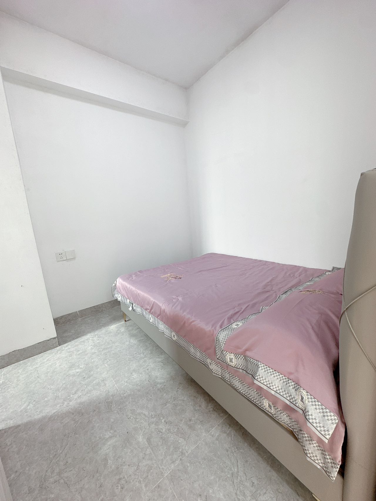9a8fdac4a05042f62ed832051dfecb91.jpg