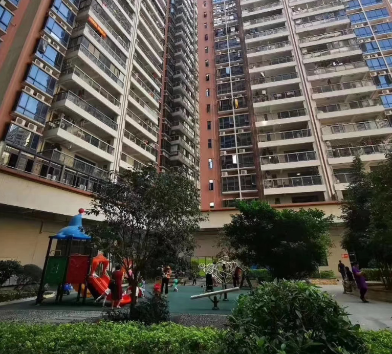 龍華小產權房