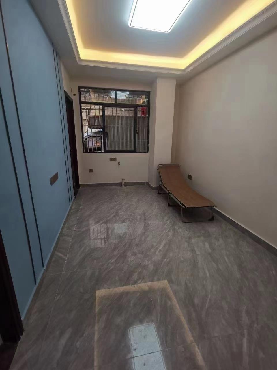 龍崗崗頭家園
